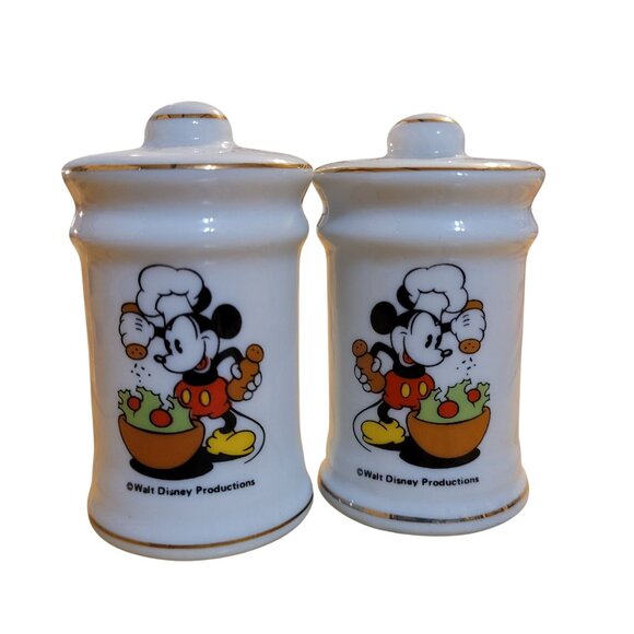 Vintage Disney Chef Mickey Mini Salt and Pepper Shakers Porcelain Glass 2.5" - Picture 1 of 6